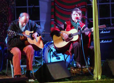 Live performance at Healing Festival 2009